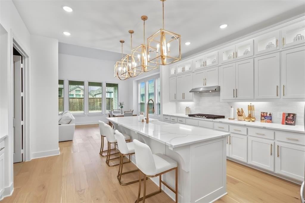 3101 Peartree Ln - Photo 4 of 27