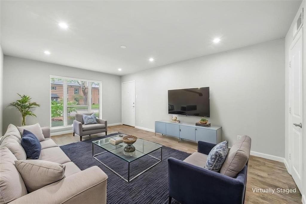 6014 E University Blvd #137 - Photo 2 of 34