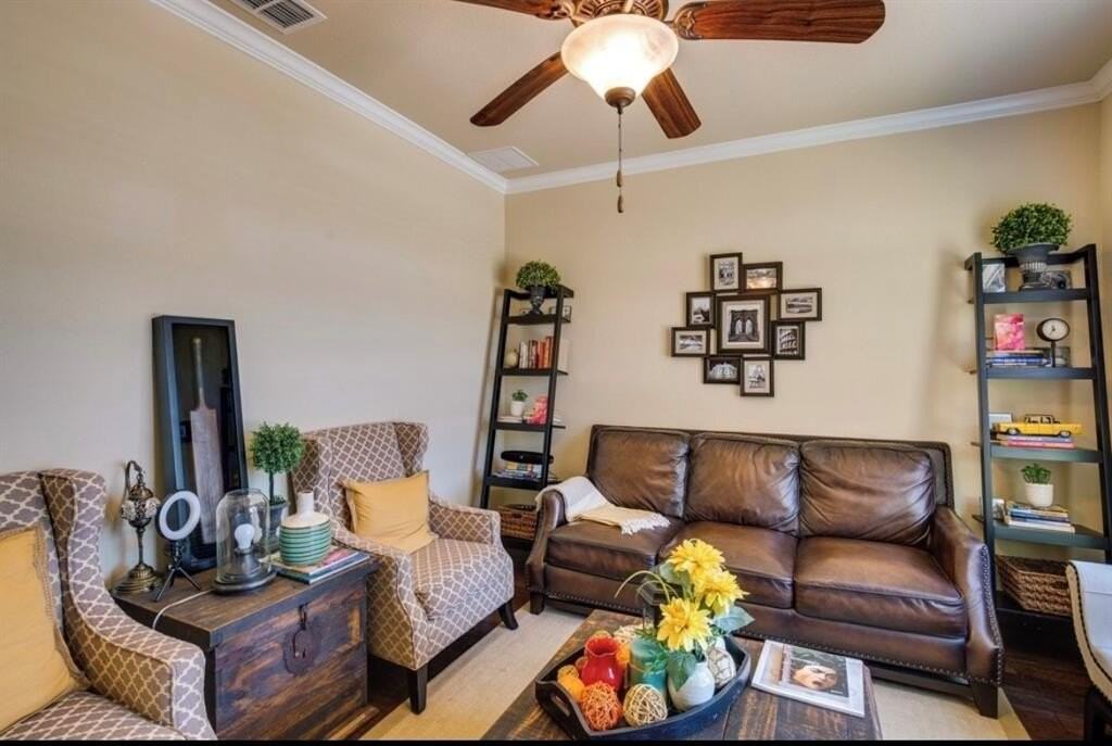 14712 Crystal Beach Ln - Photo 7 of 33