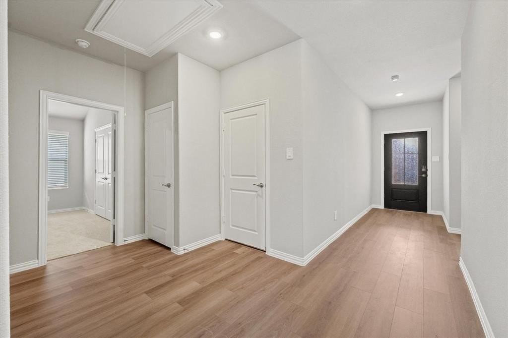 522 River Ridge Dr - Photo 4 of 27