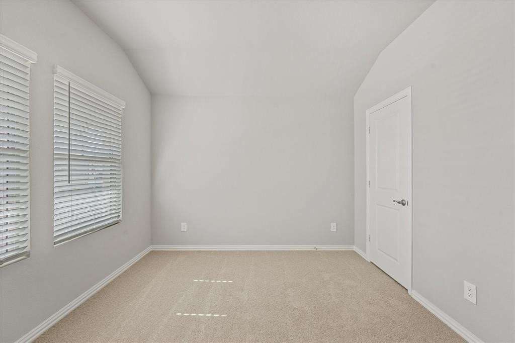 522 River Ridge Dr - Photo 6 of 27