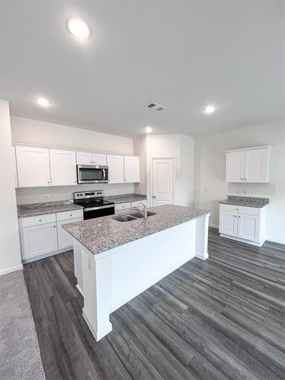 424 Madison Way - Photo 2 of 22