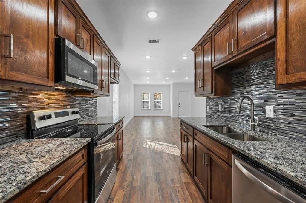 129 Arapaho Trl - Photo 6 of 17