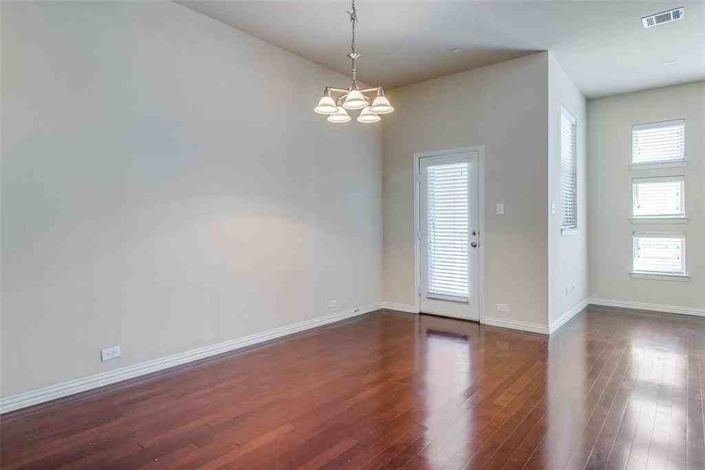 2326 Stutz Dr #103 - Photo 6 of 25