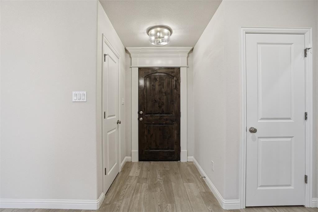 11716 Baycat Ct - Photo 5 of 30