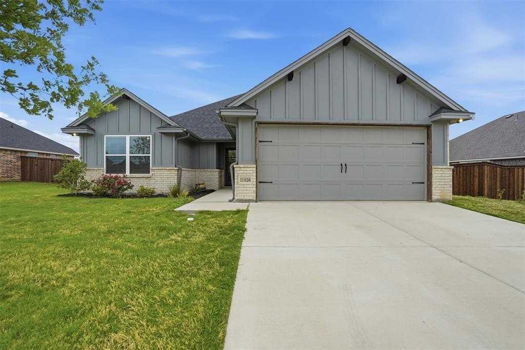 11828 Serval St - Photo 3 of 36