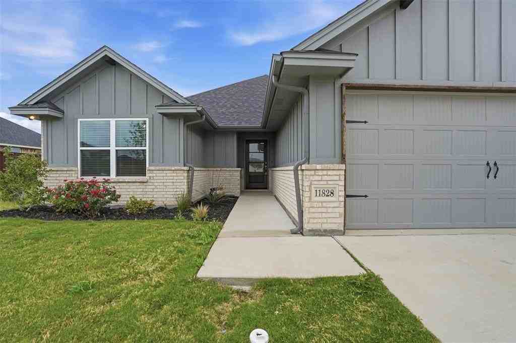 11828 Serval St - Photo 4 of 36