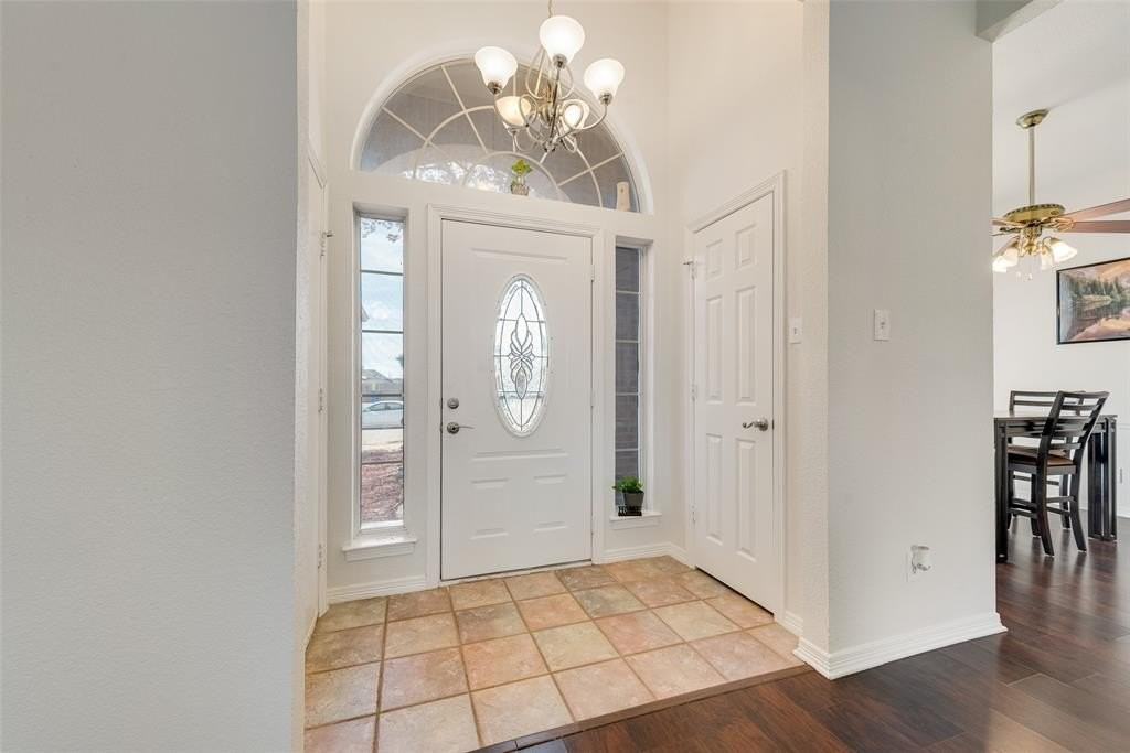 106 Villanova Cir - Photo 5 of 26