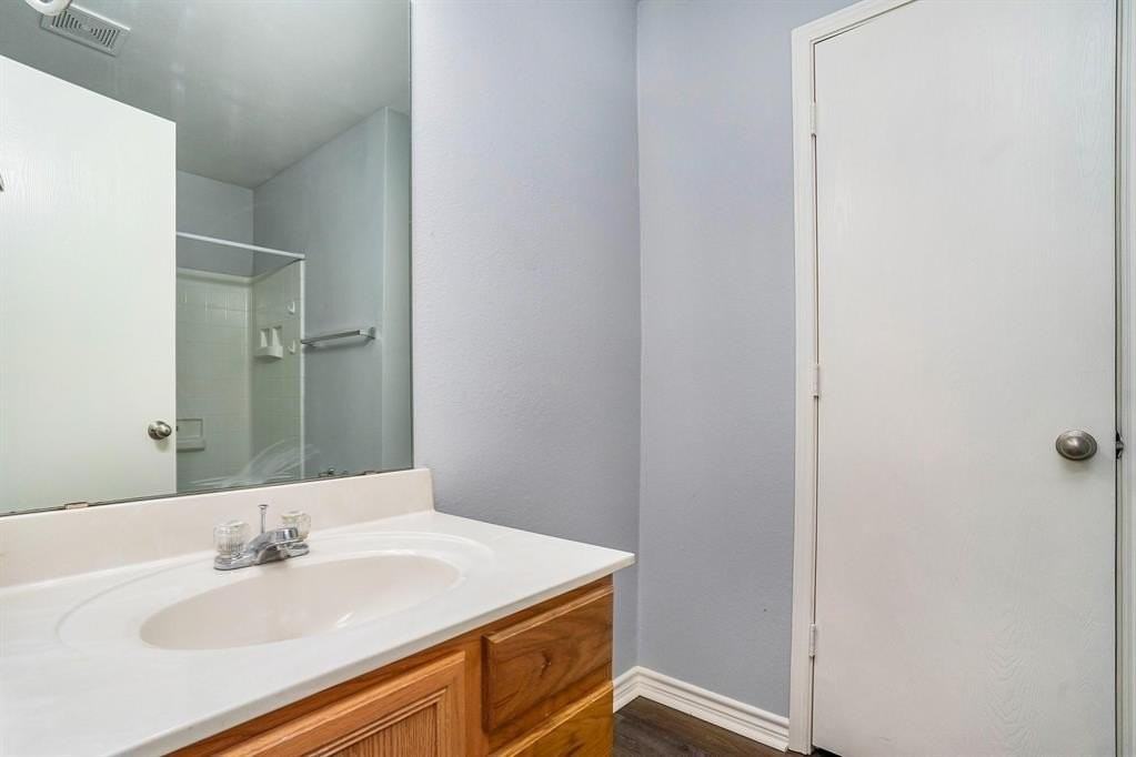 2421 Gabriel Dr - Photo 6 of 23