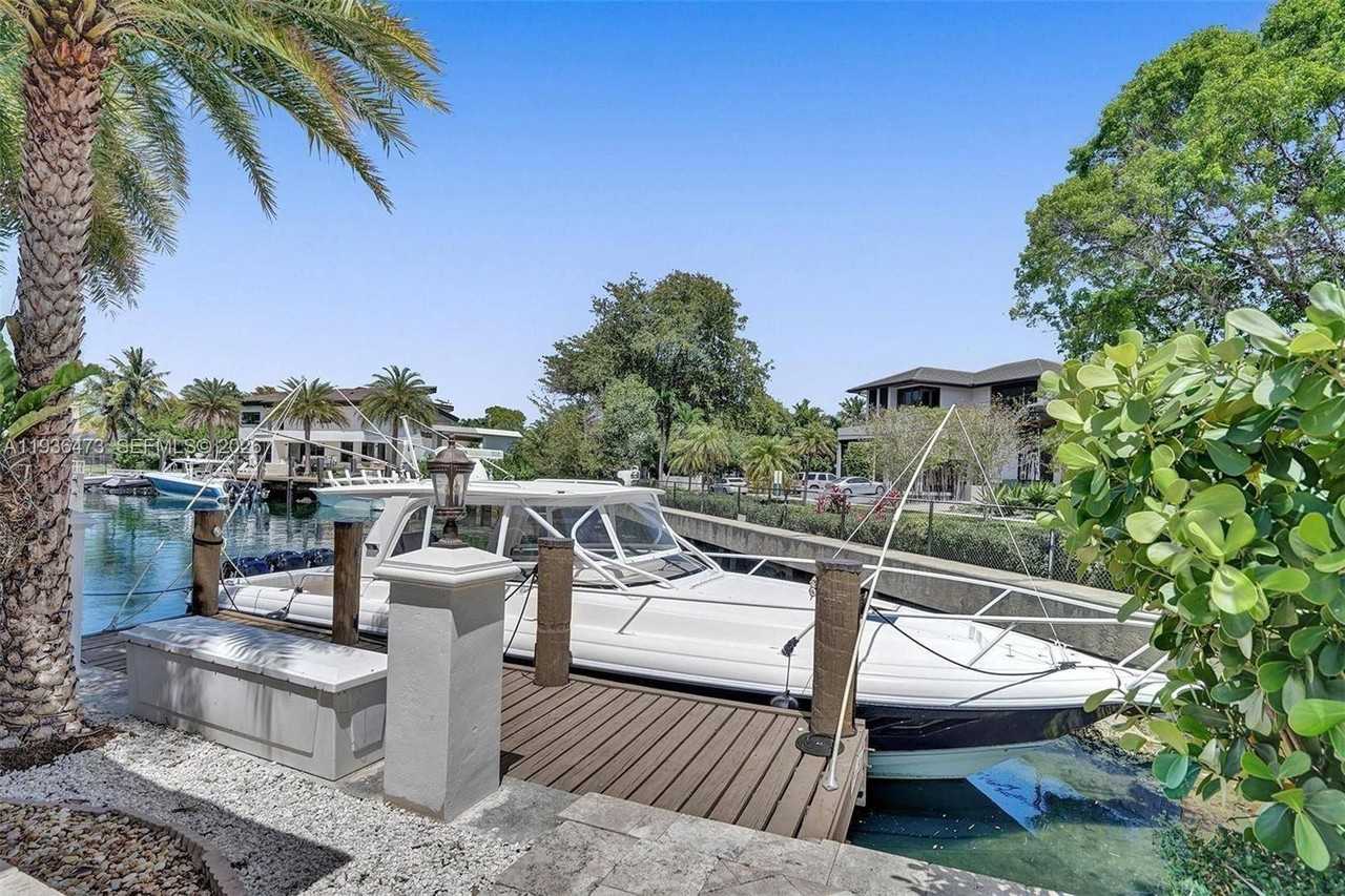 13105 Biscayne Island Ter - Photo 4 of 50