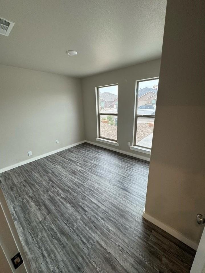 88 Maverick Dr - Photo 6 of 9