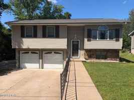 featured image of 1405 W Aylor St