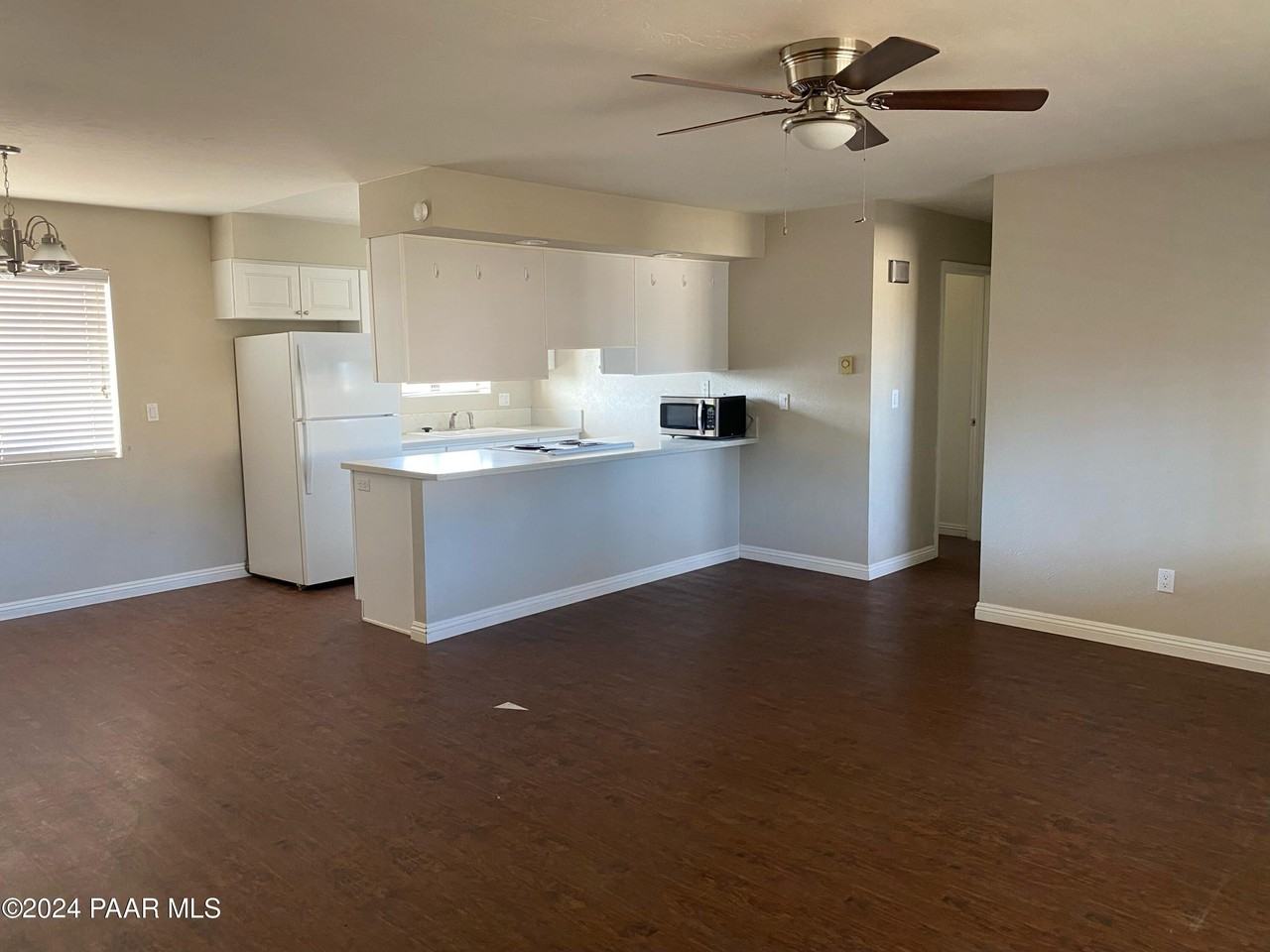 4500 N Carla Vista Dr - Photo 7 of 11