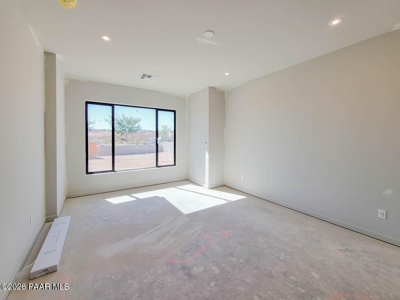 5898 E Killen Loop - Photo 7 of 10