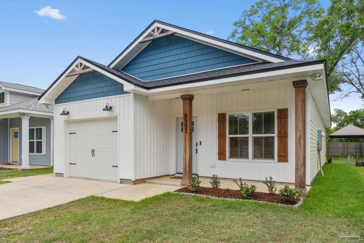 8553 Sonnyboy Ln - Photo 2 of 31