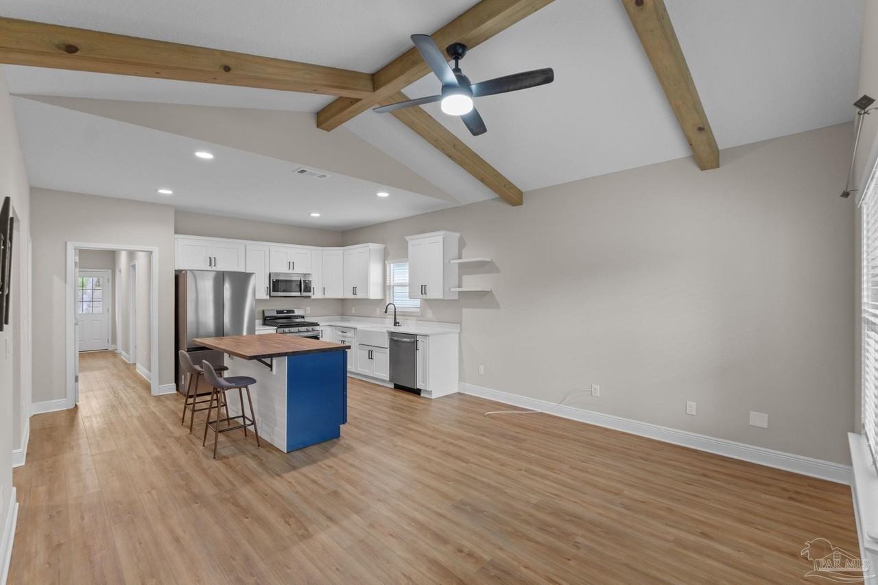 8553 Sonnyboy Ln - Photo 5 of 31