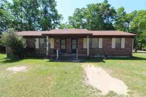 featured image of 1608 Sunny Ridge Ln