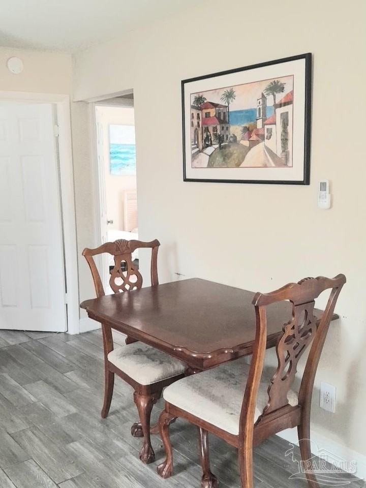 1018 N F St - Photo 2 of 14