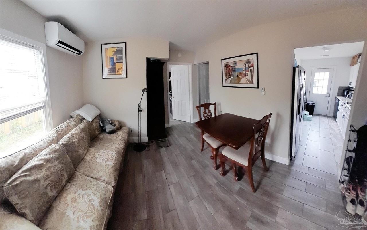 1018 N F St - Photo 7 of 14