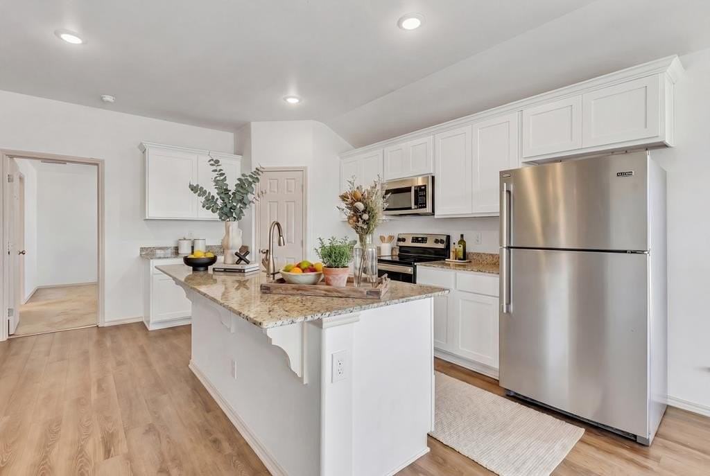 8309 E County Road 113 - Photo 7 of 20