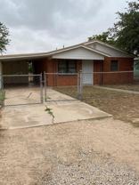 816 W 7th St - Photo 1 of 1