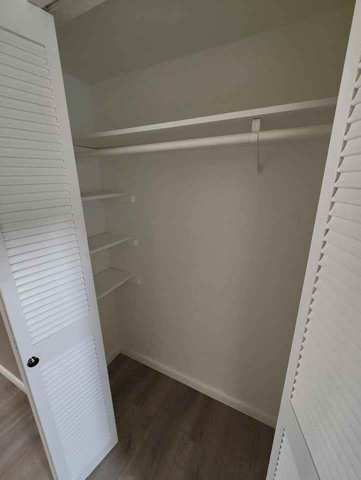 3310 Bedford Ave #B11 - Photo 6 of 16