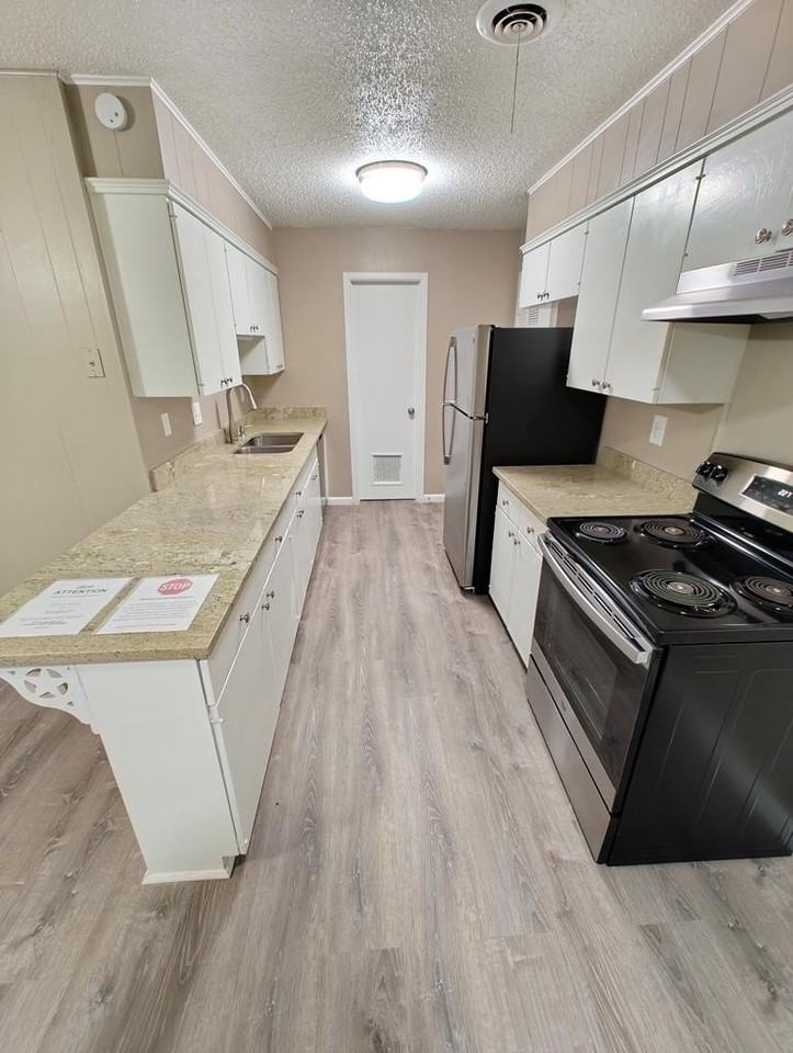 3310 Bedford Ave #B11 - Photo 7 of 16