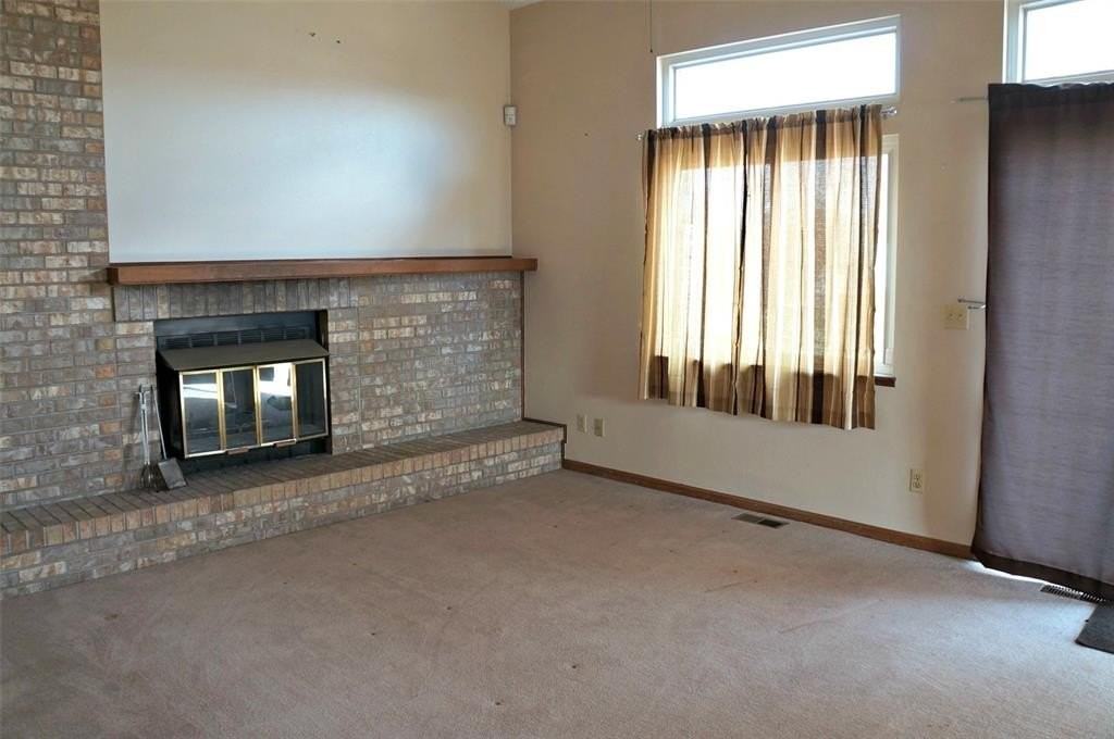 7565 Hickorywood Dr - Photo 5 of 22