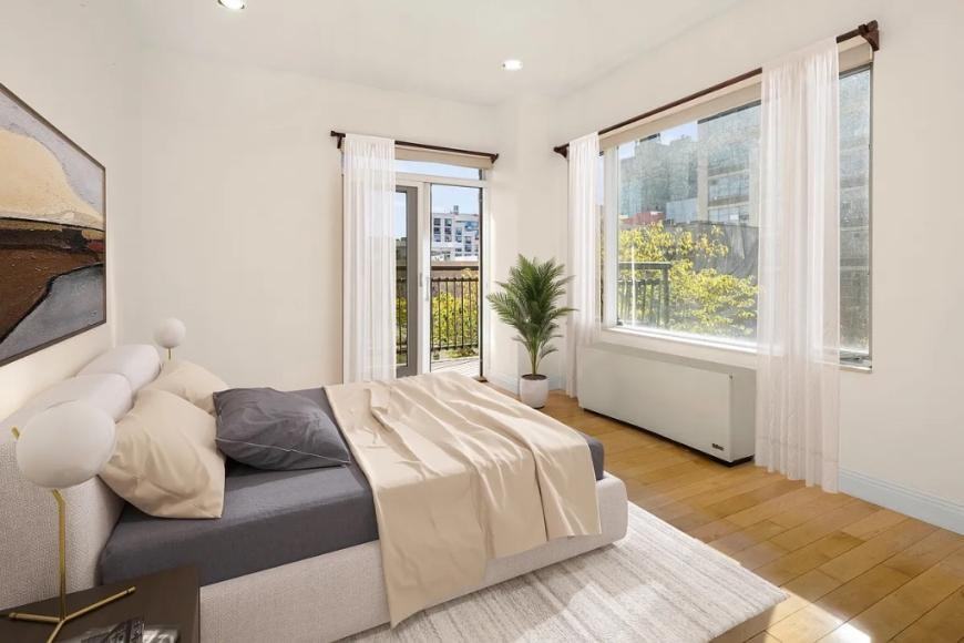 189 Bridge St - Photo 4 of 6