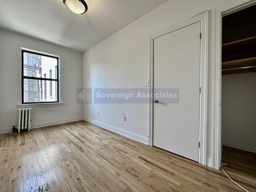 660 Fort Washington Ave - Photo 4 of 6