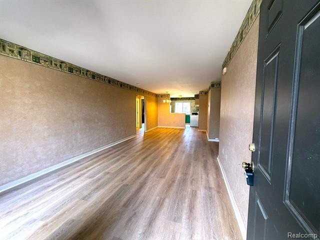 33537 Pondview Cir - Photo 6 of 20