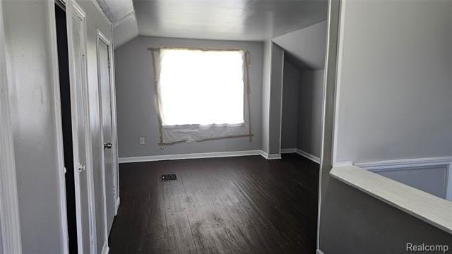 11837 Roxbury St - Photo 7 of 7