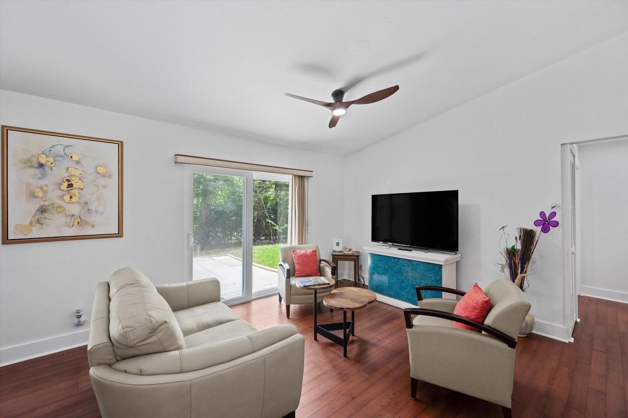 14122 Citrus Dr - Photo 4 of 21