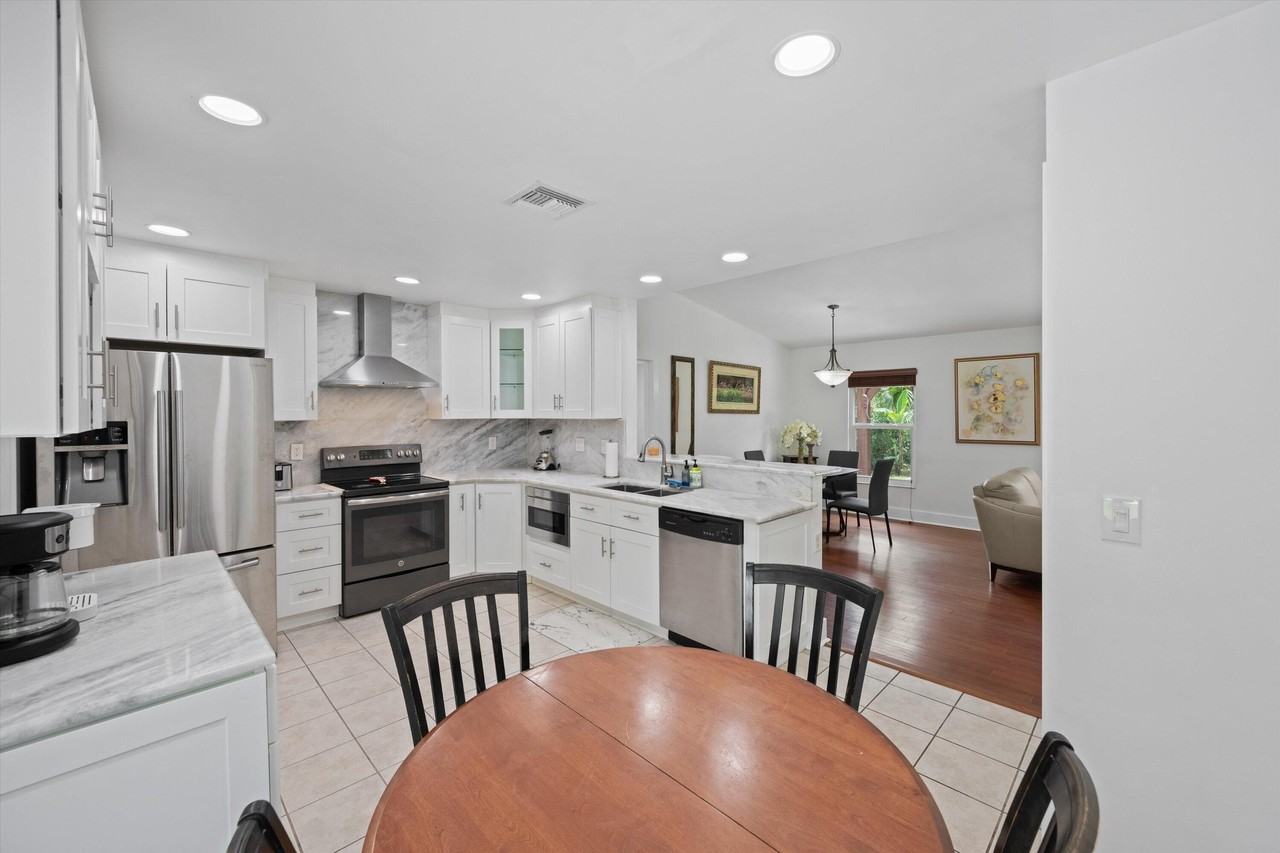 14122 Citrus Dr - Photo 7 of 21