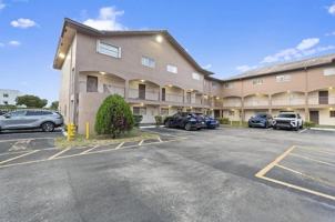 featured image of 8851 Nw 119th St #4203