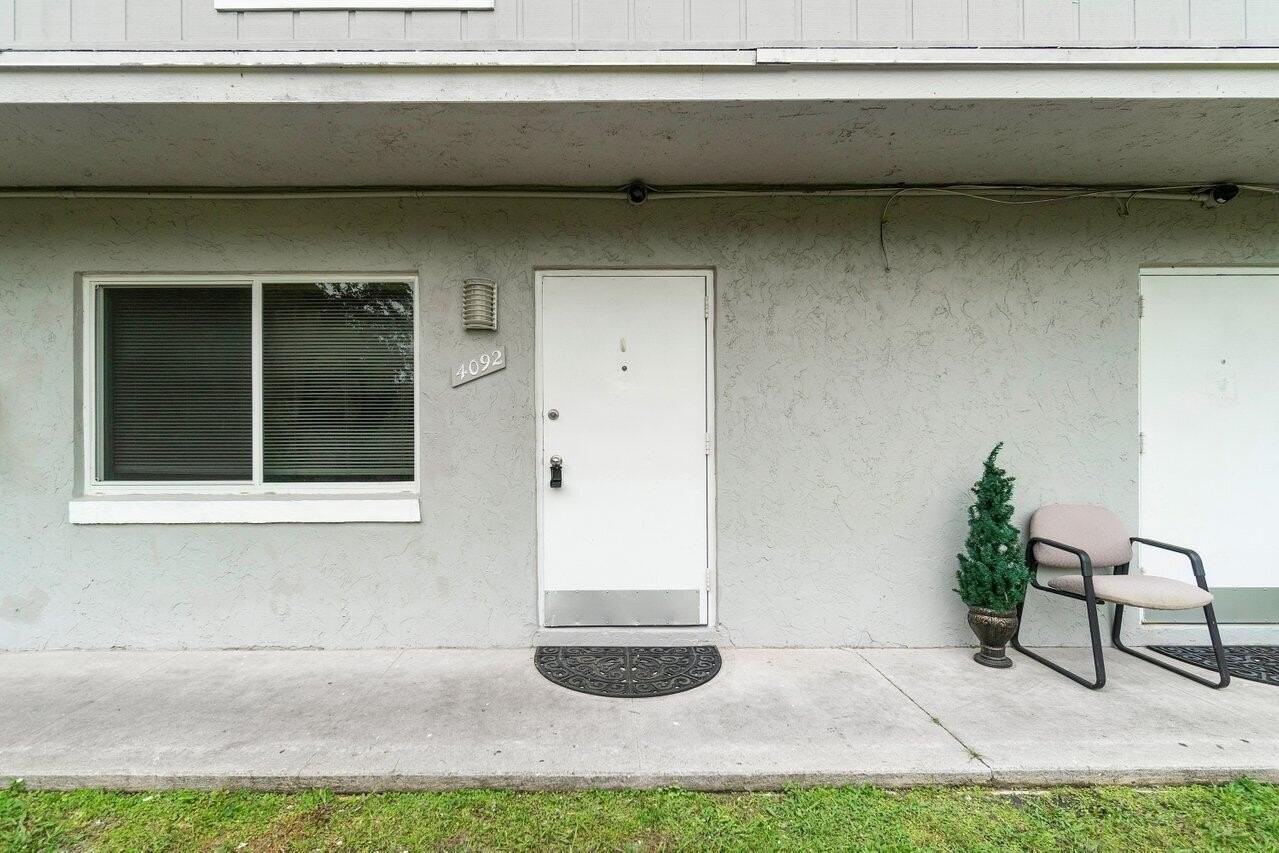 4092 Kirk Rd - Photo 2 of 22