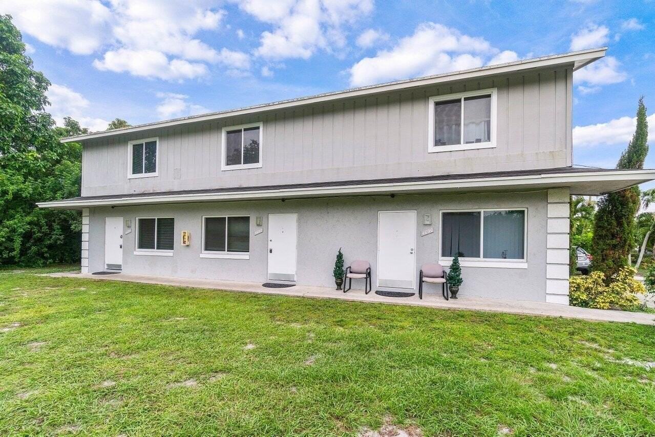 4094 Kirk Rd - Photo 3 of 22