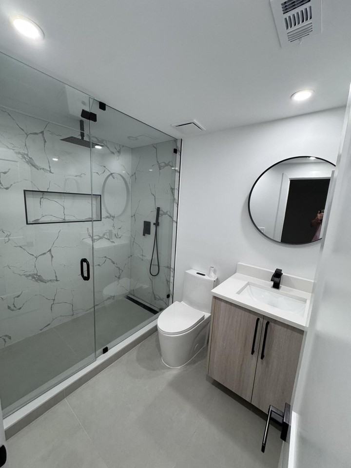 1133 Sw 11th St - Photo 3 of 5