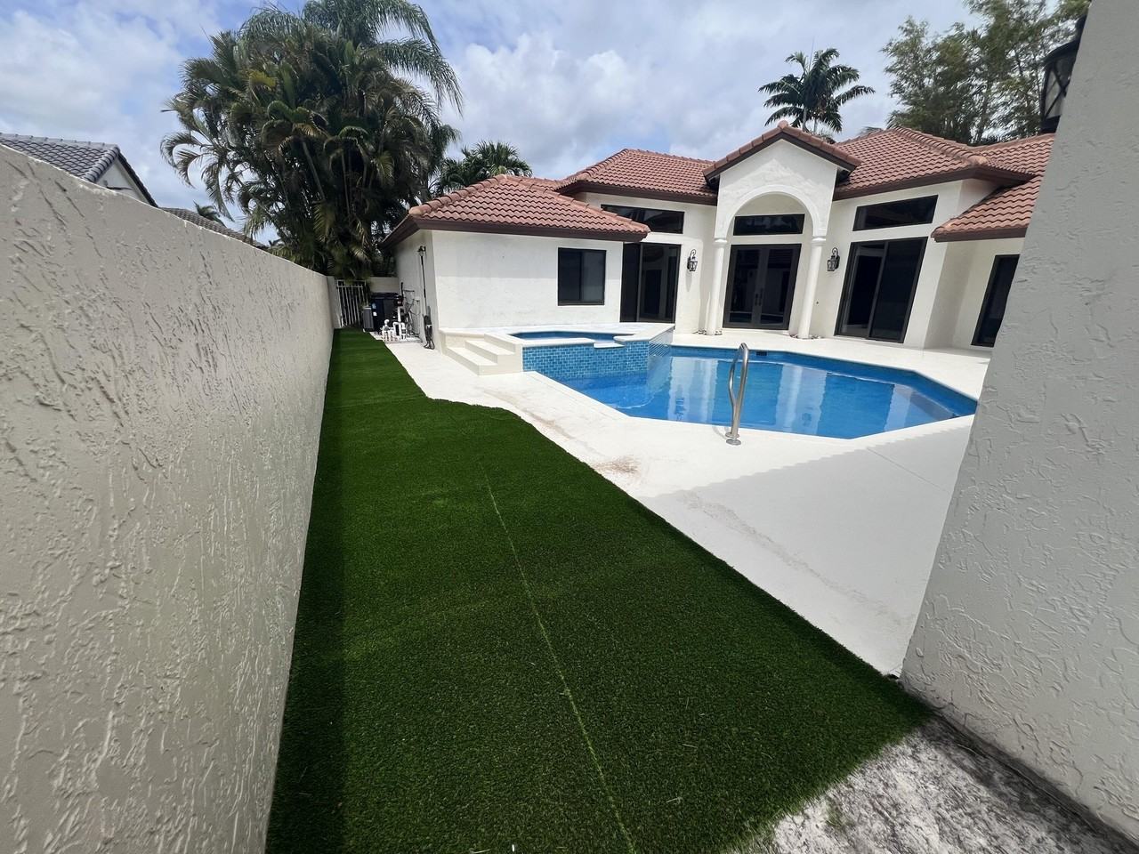 20077 Palm Island Dr - Photo 6 of 47