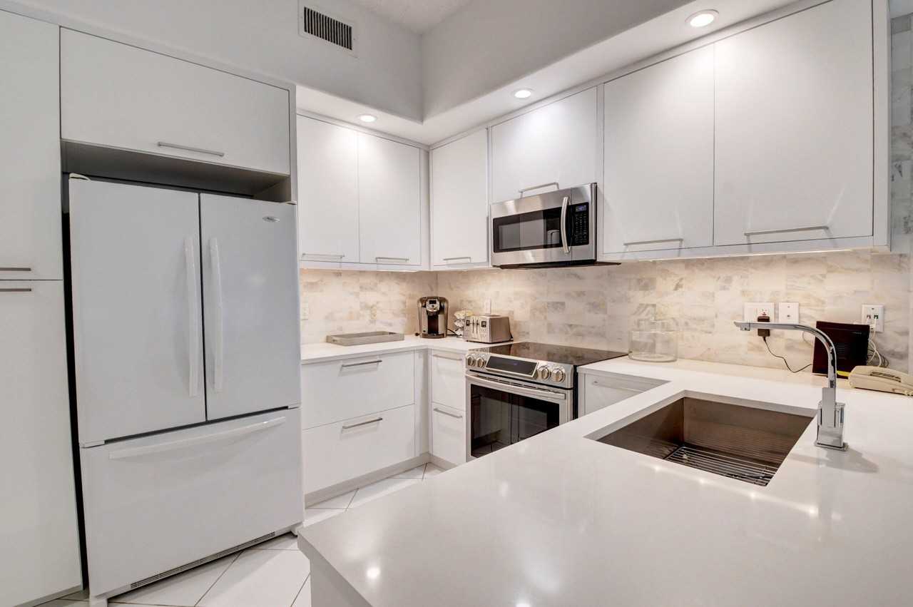 5801 Nw 24th Ave #1001 - Photo 7 of 47