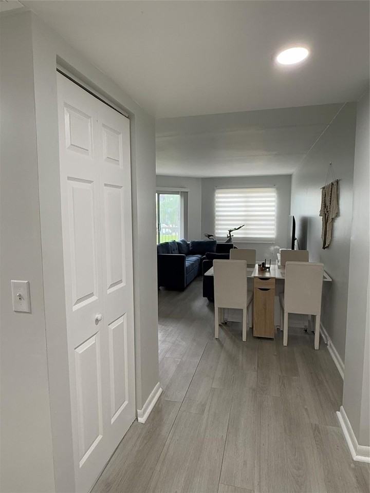 12850 Sw 4th Ct #203I - Photo 4 of 18