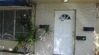 1201 S 19th Ave #2 - Photo 1 of 1