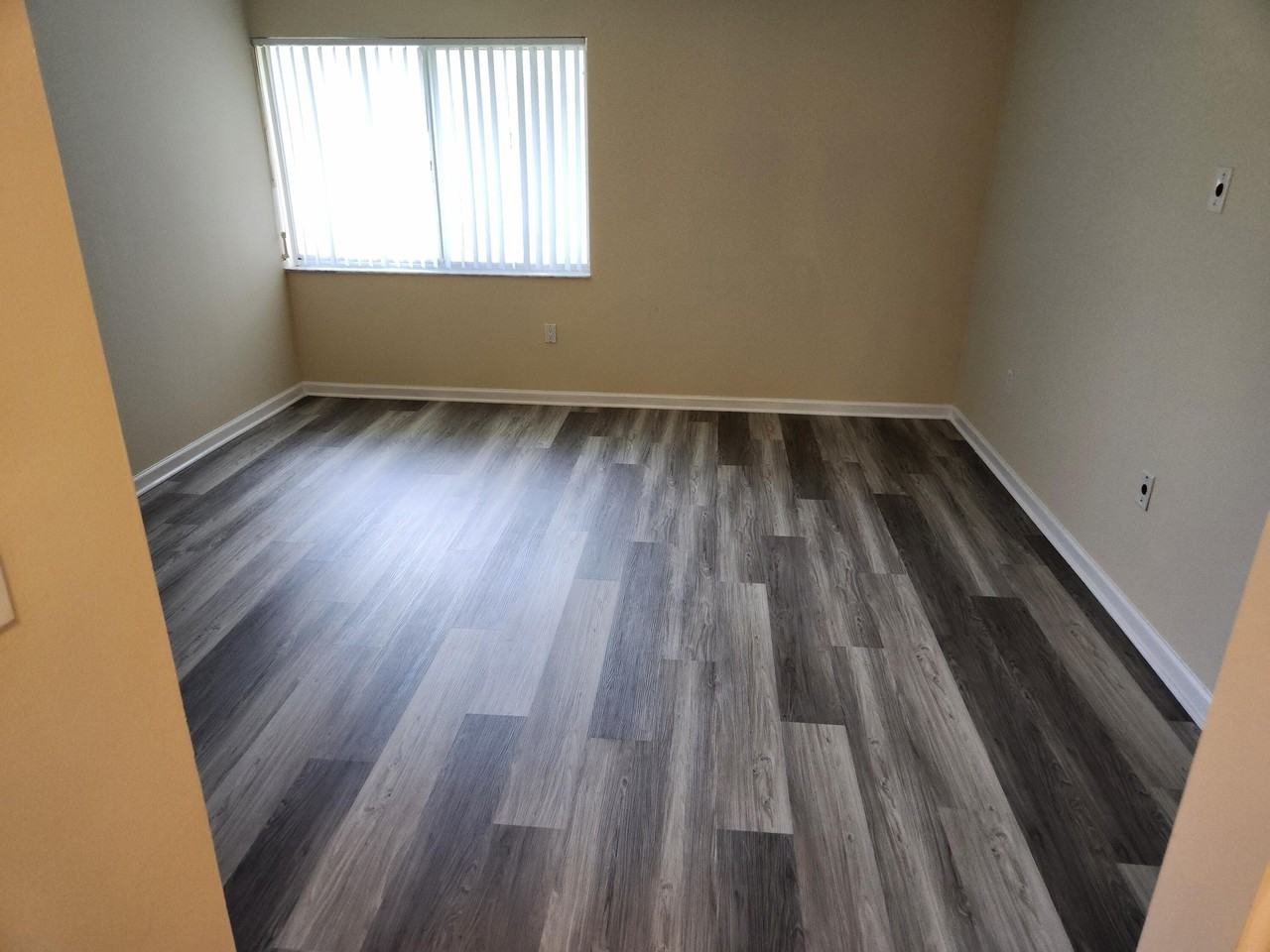 731 N Pine Island Rd #402 - Photo 7 of 11