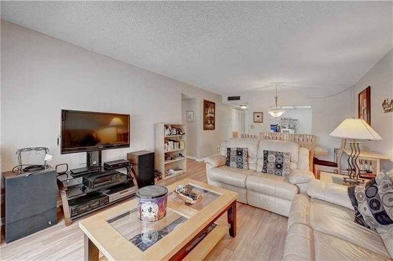 4150 Nw 90th Ave #202 - Photo 3 of 18