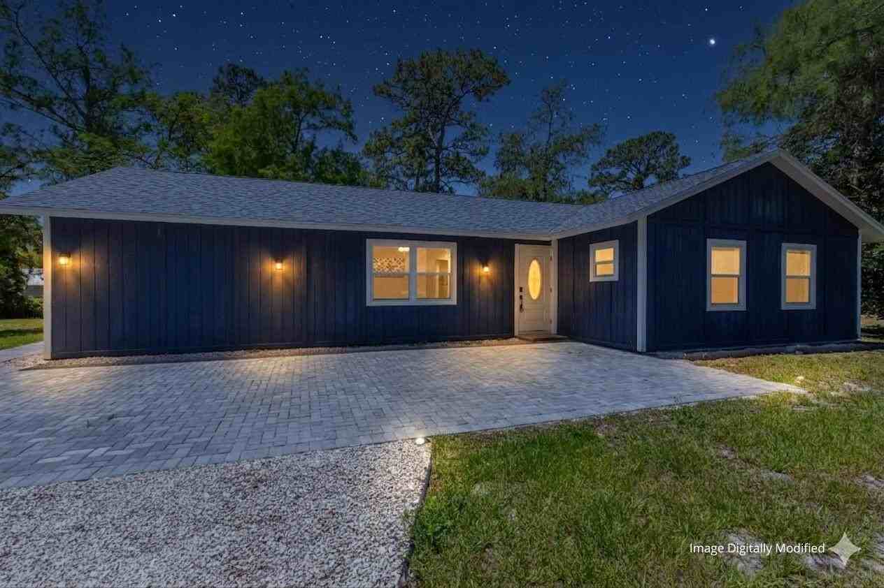 16932 W Aintree Dr - Photo 3 of 27