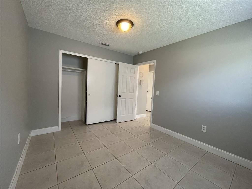 11420 Nw 35th St - Photo 6 of 30