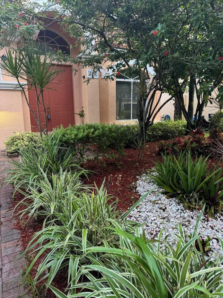 759 Gazetta Way - Photo 5 of 50