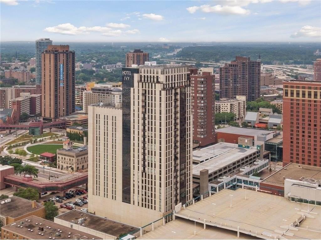 201 S 11th St. Street #2500 - Photo 4 of 50