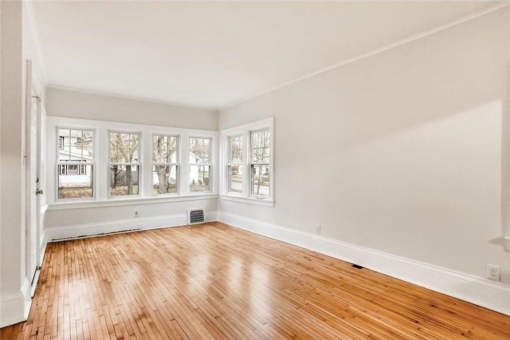 3407 Oliver Ave Avenue N - Photo 3 of 19