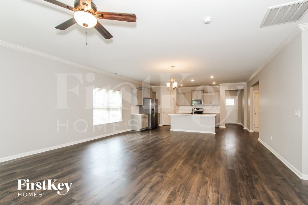 311 Rock Terrace Dr - Photo 2 of 19